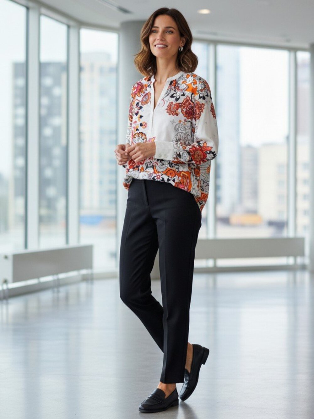 HERZEN'S ANGELEGENHEIT Silk Tunic Blouse Women’s Size 38 EU 8 US Floral V-Neck